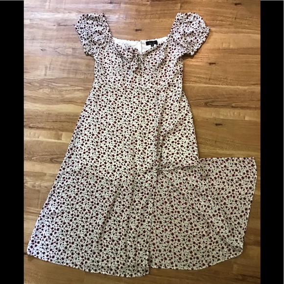 NWT Floral Print Dress - Picture 3 of 15